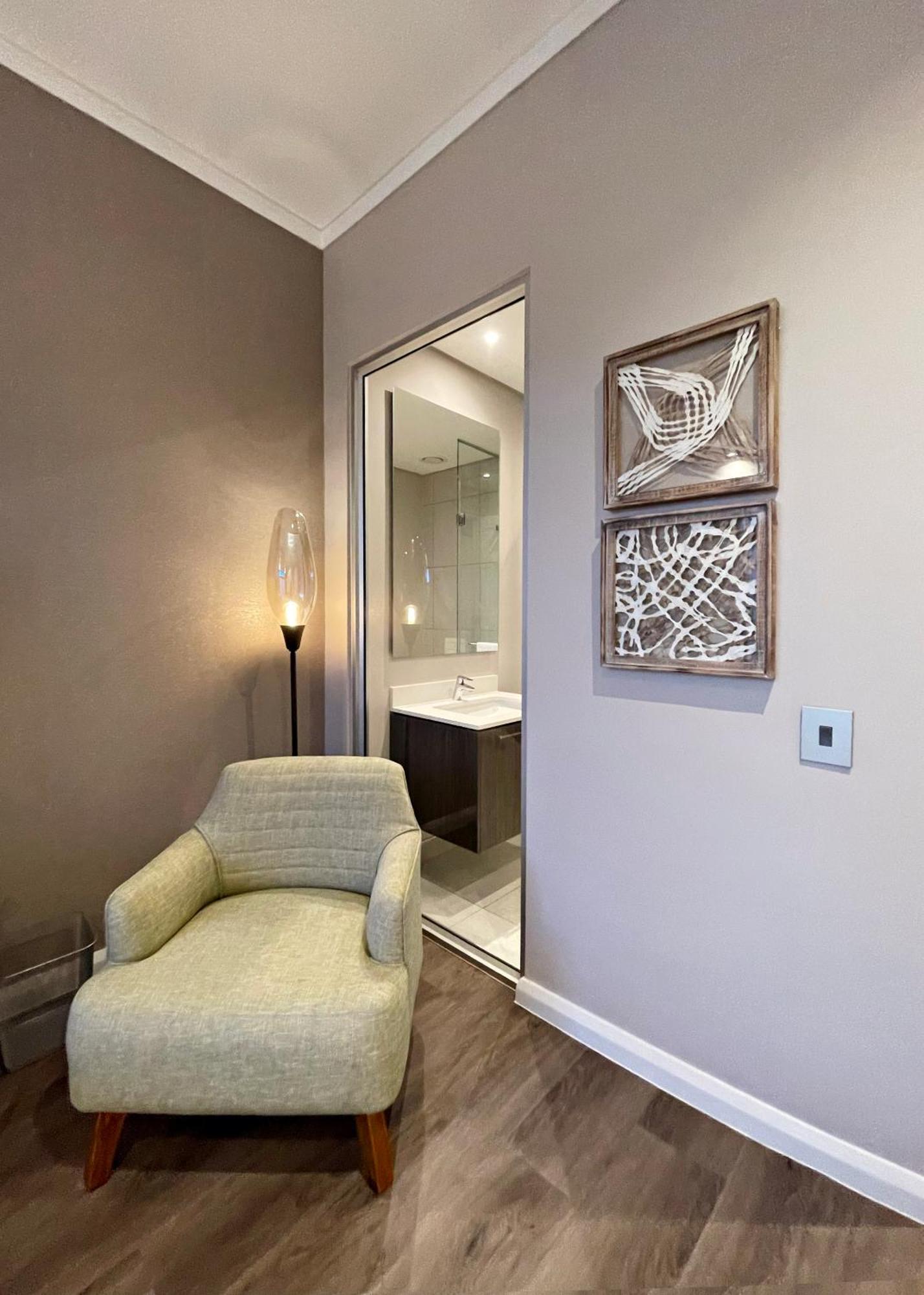 Menlyn Maine Luxury Rentals Pretoria-Noord Dış mekan fotoğraf